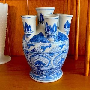 7 finger tulip vase